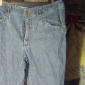 Liz Claiborne capris